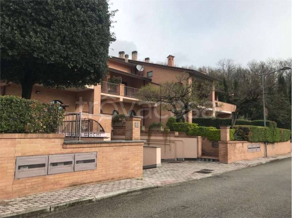Appartamento in vendita ad Assisi loc pian della Pieve, 5