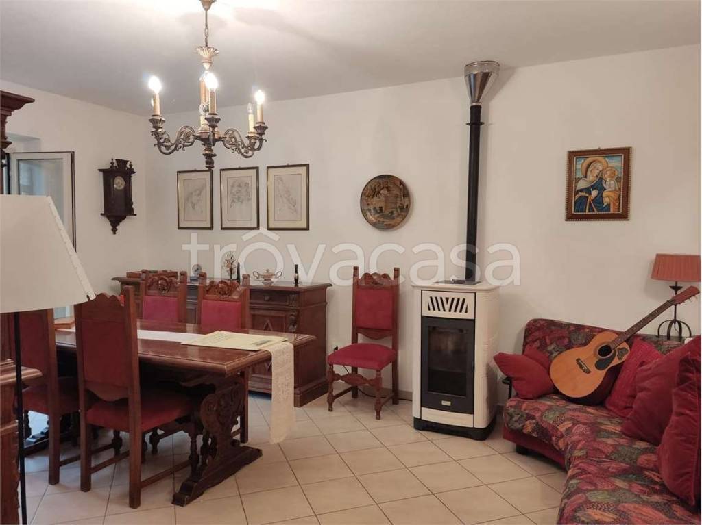 Appartamento in vendita a Collazzone roma, 42