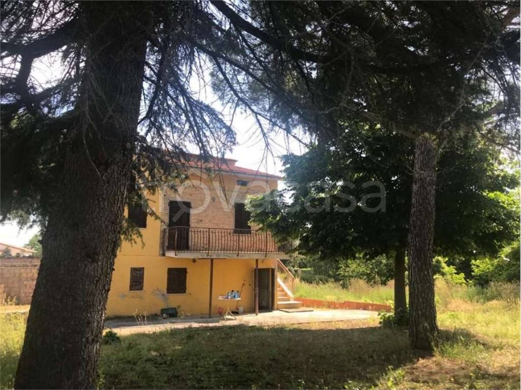 Casa Indipendente in vendita a Bettona passaggio, via Perugia, 266