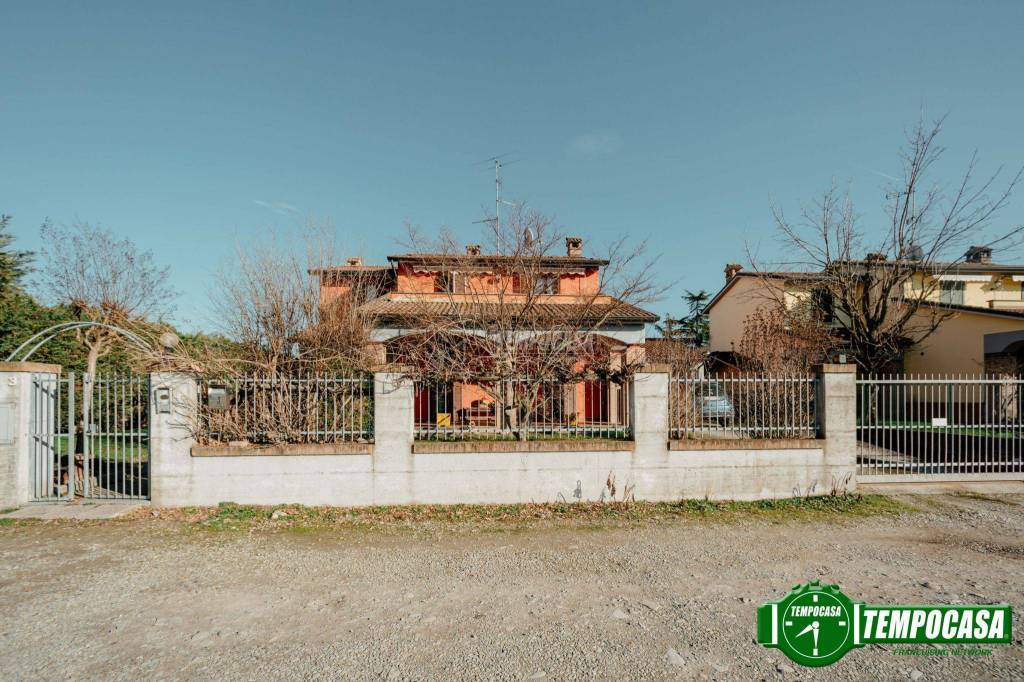Villa in vendita a Voghera via Luigi Pirandello