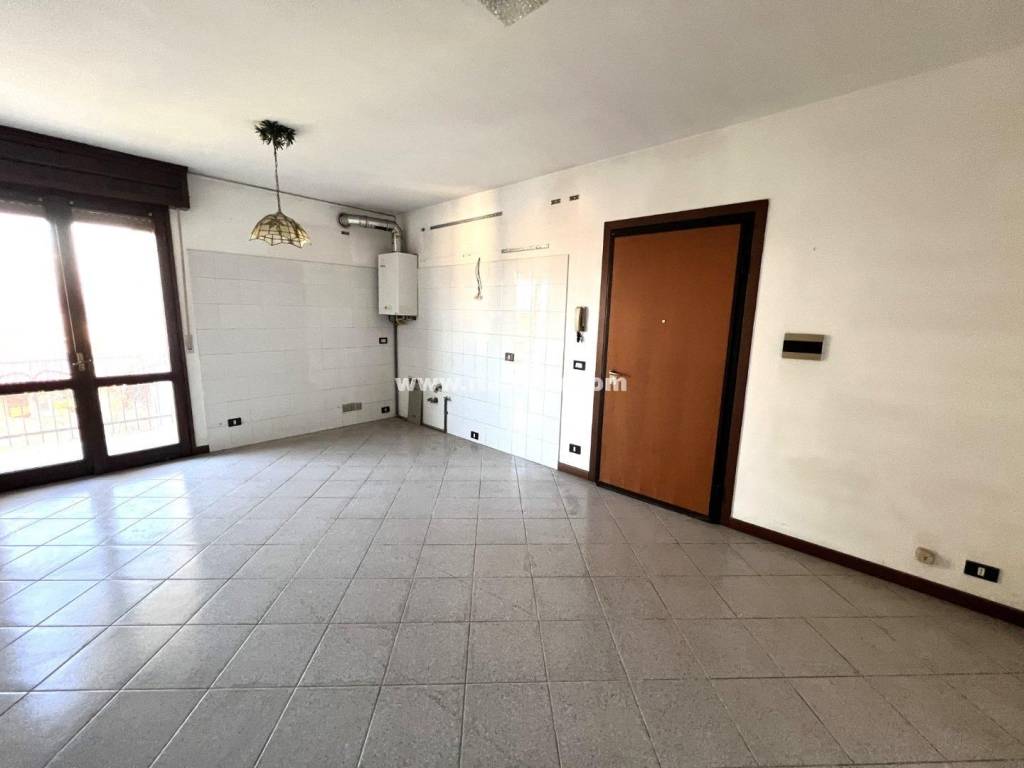 Appartamento in vendita a Curtatone via Pisacane