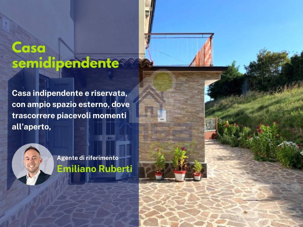 Casa Indipendente in vendita a Gualtieri via Razzoli