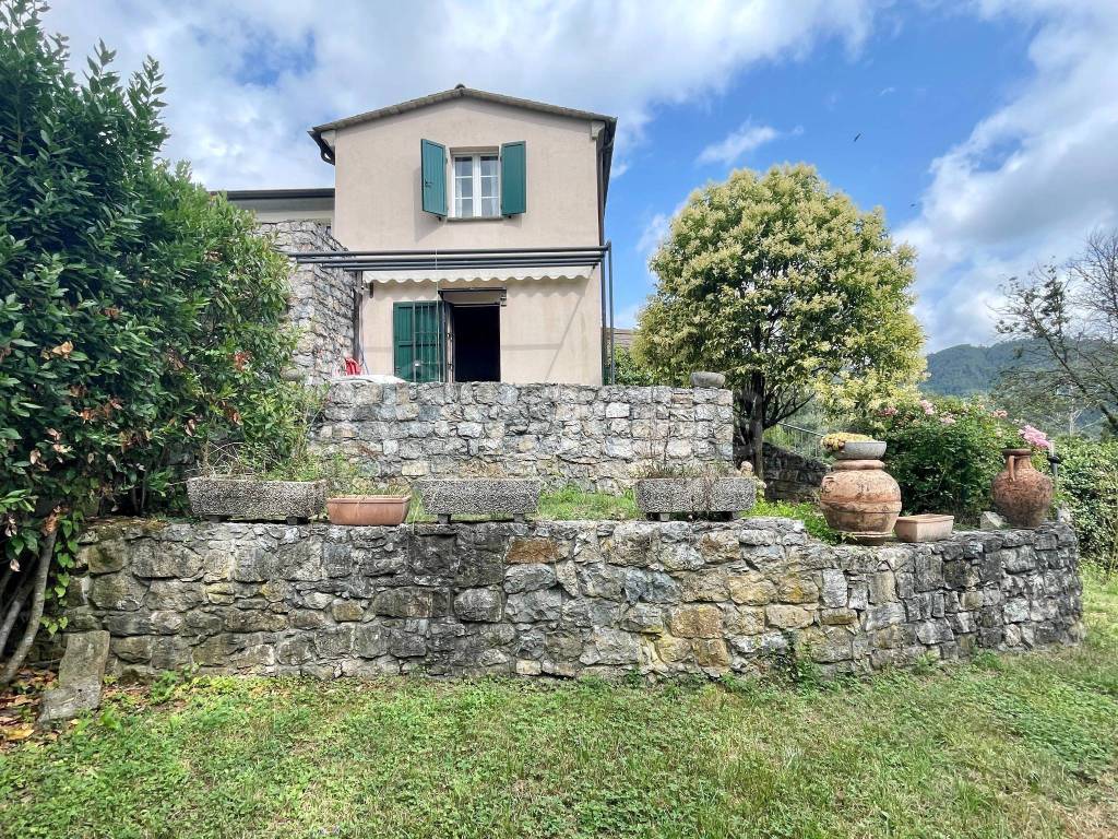 Villa a Schiera in vendita a Pignone via del Villaggio, 97/30