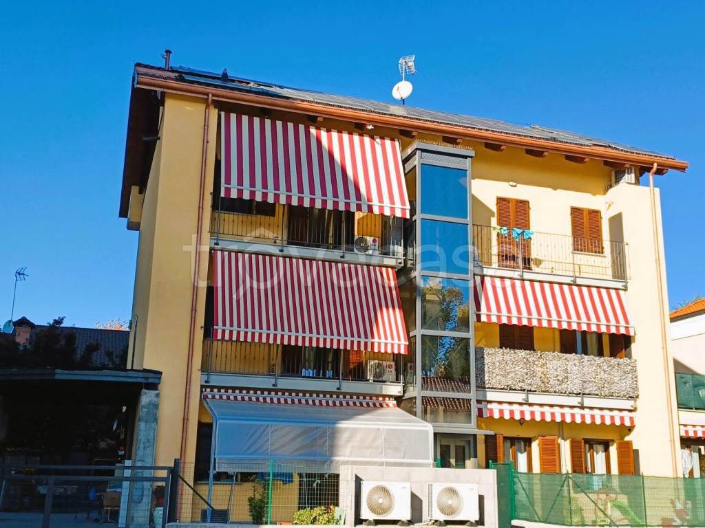 Appartamento in vendita a Trofarello via roma
