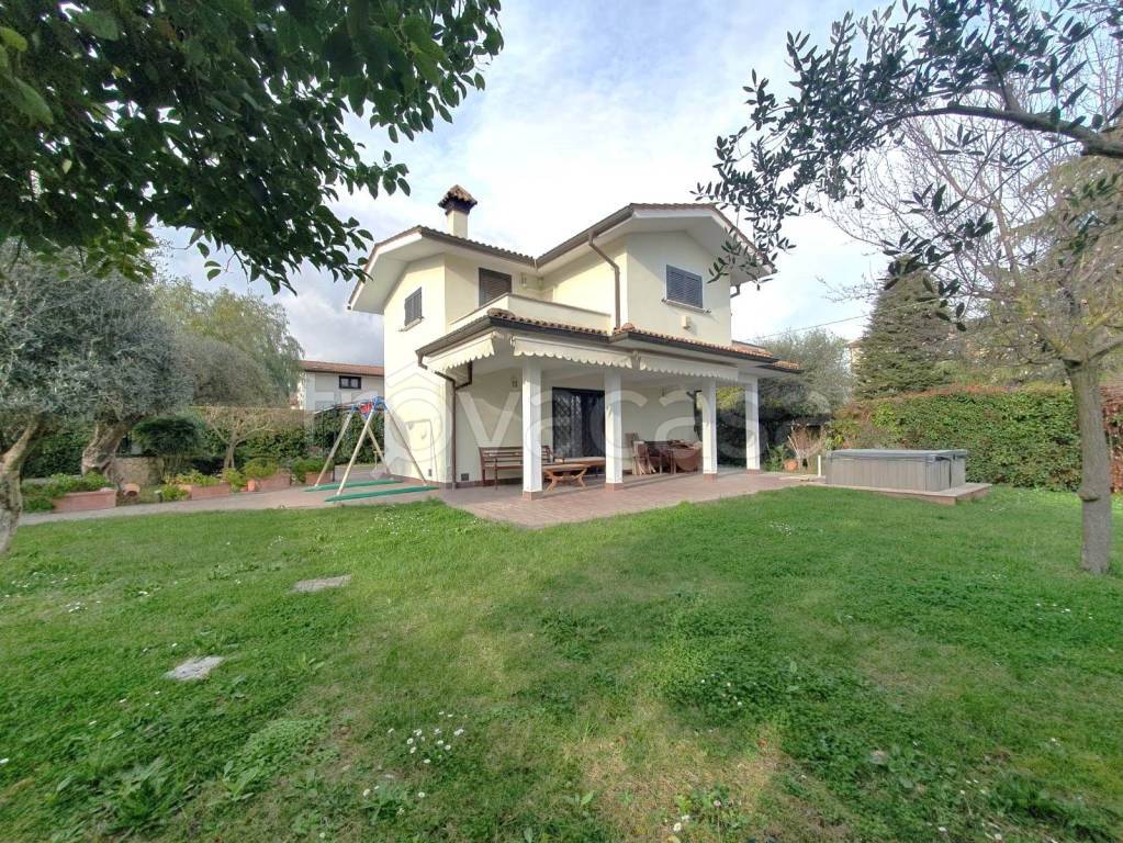 Villa in vendita a Fiano Romano via Torino, 3/e