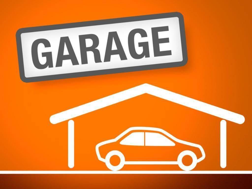 Garage in vendita a Cossato