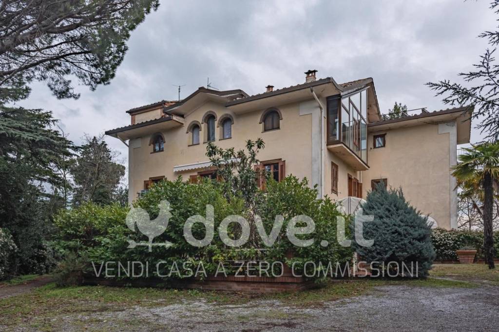 Appartamento in vendita a Chianciano Terme strada dei Monti, 4