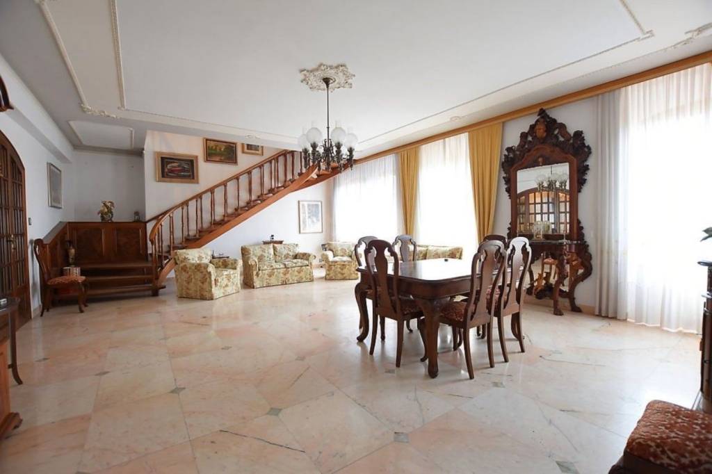 Casa Indipendente in vendita a Sassari grazia Deledda, 33