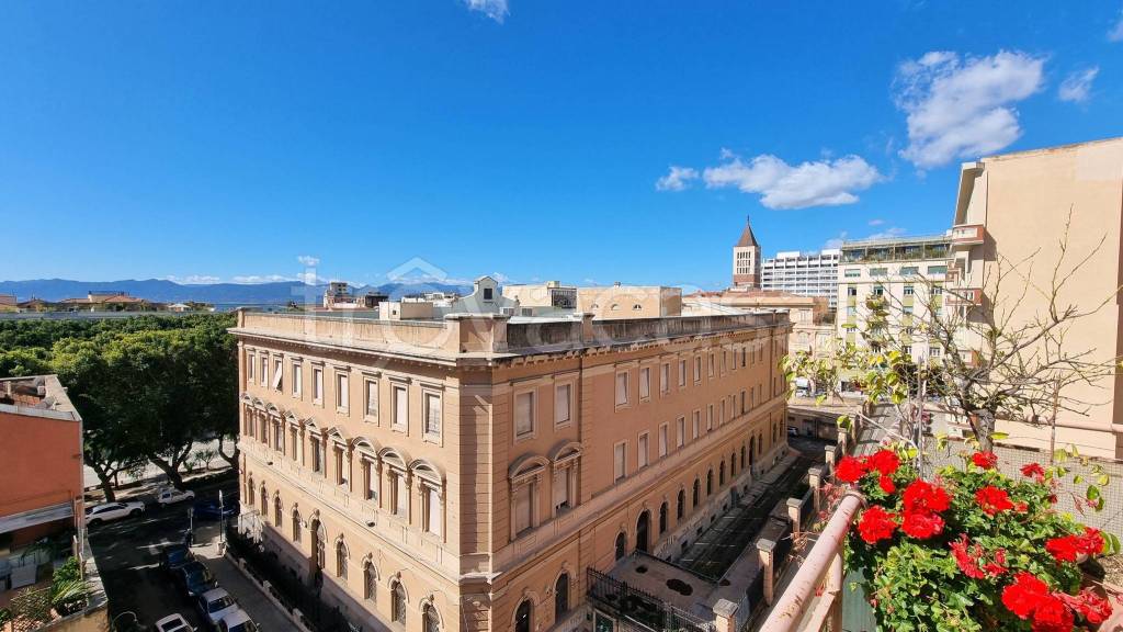 Attico in vendita a Cagliari vico Malta