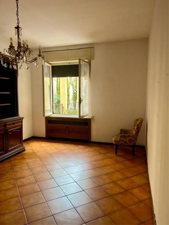 Appartamento in vendita a Parma viale Duca Alessandro, 37