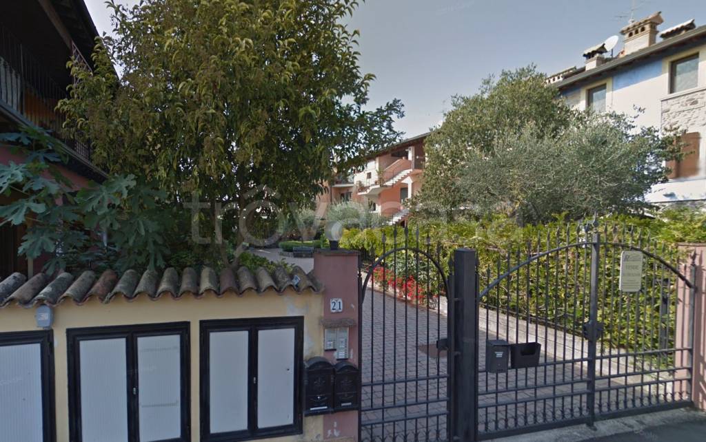 Appartamento all'asta a Desenzano del Garda via Vaccarolo, 21