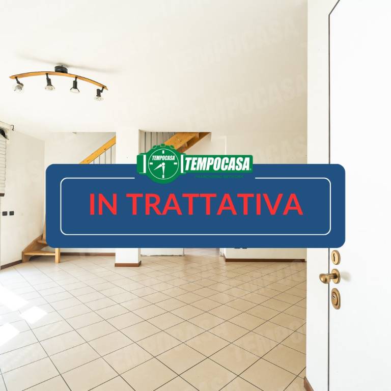 Appartamento in vendita a Giussano via Giuseppe Garibaldi 75