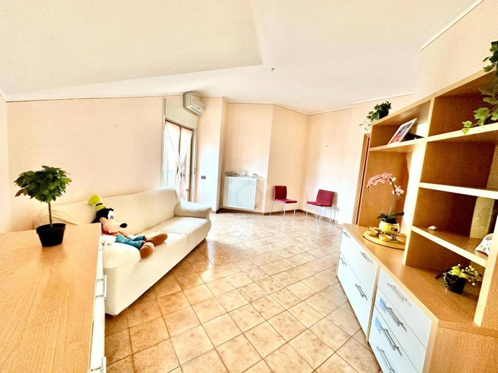 Appartamento in vendita a Spoleto via delle Officine, 25
