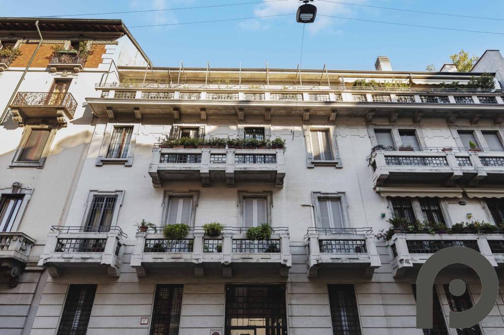 Appartamento in vendita a Milano via Amilcare Ponchielli, 5