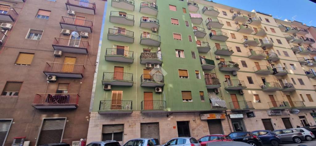 Appartamento in vendita a Taranto via generale messina, 36