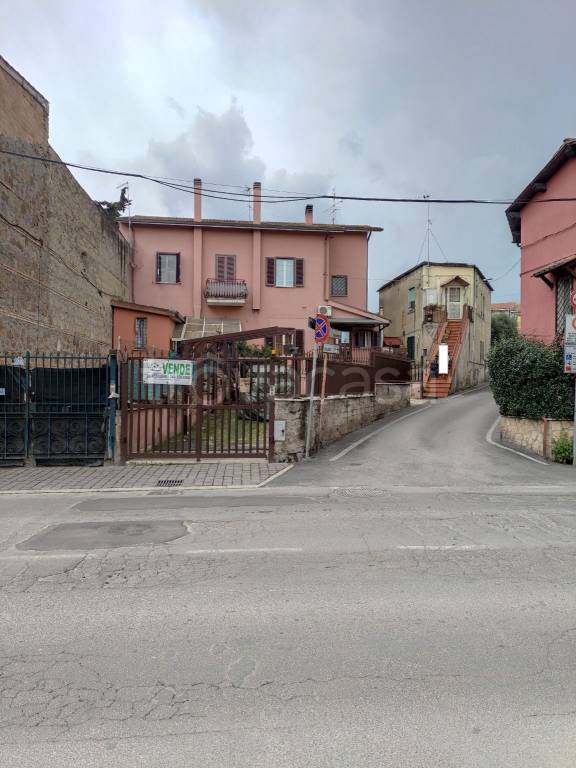 Appartamento in vendita a Mentana via Giovanni Amendola, 59