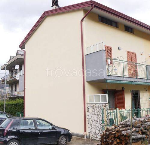 Villa a Schiera in vendita a Monteforte Irpino sp27 16 a