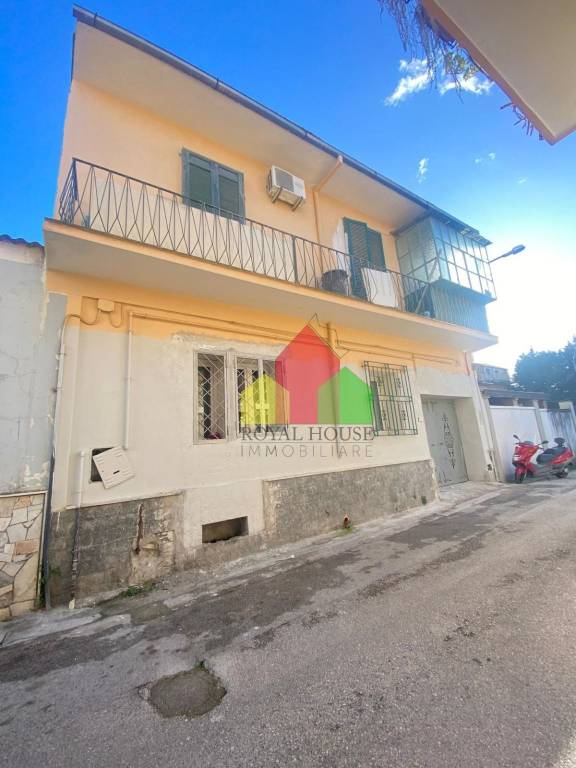 Villa a Schiera in vendita a Trentola Ducenta via Napoli