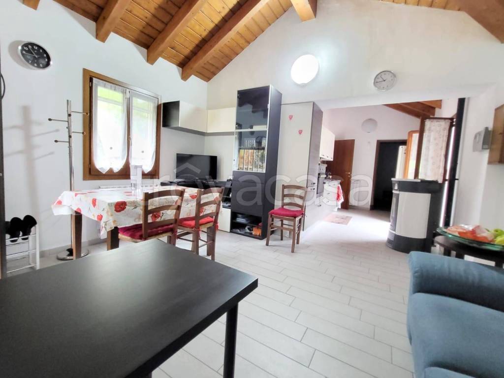 Appartamento in vendita a Sant'Olcese via arvigo
