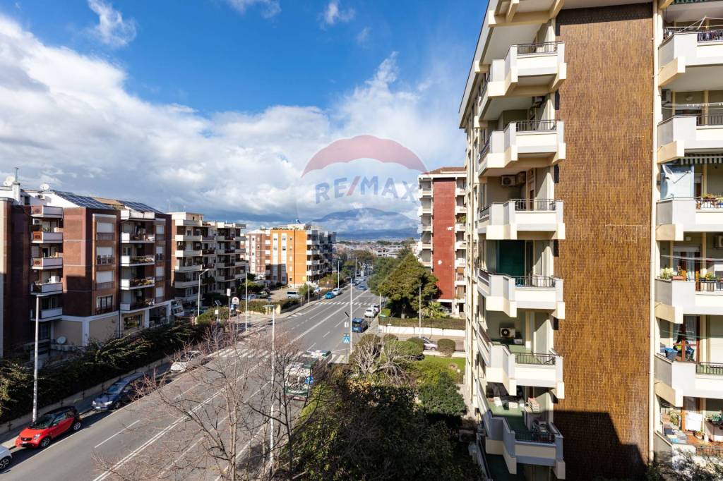 Appartamento in vendita a Cagliari via dell'Abbazia, 27