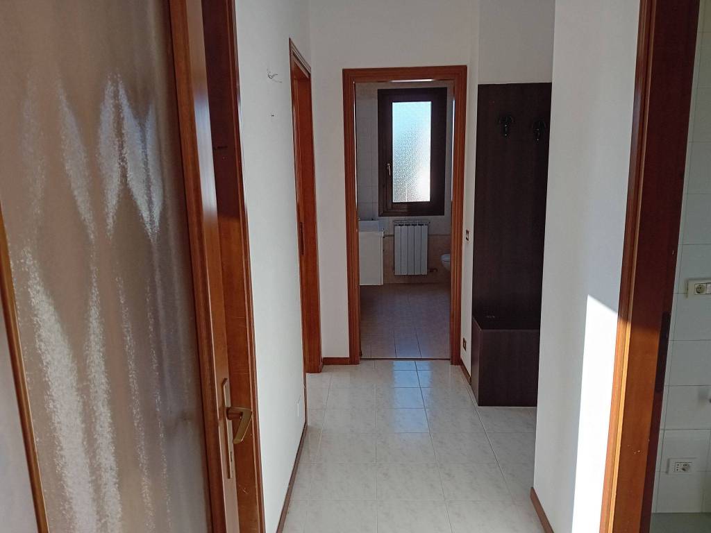 Appartamento in in vendita da privato a San Giovanni Lupatoto via Legnaghese, 18