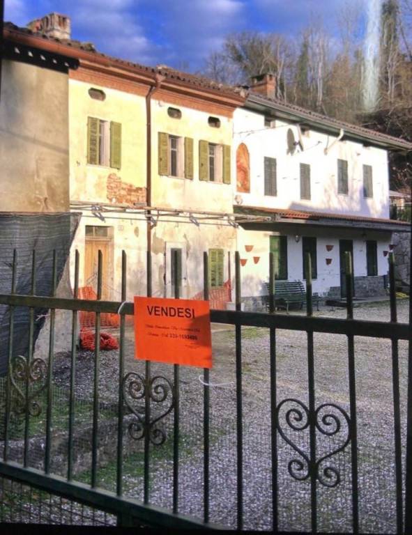 Villa in vendita ad Alessandria via Pissarotto