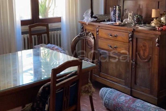 Appartamento in in affitto da privato a Gardone Riviera corso Giuseppe Zanardelli, 30