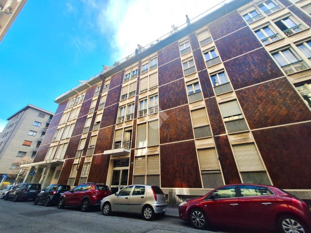 Appartamento in vendita a Torino via Piffetti, 35