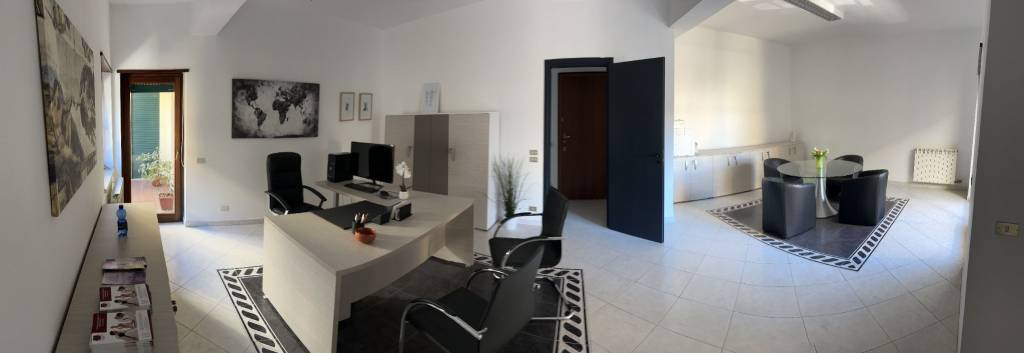 Ufficio in in affitto da privato a Reggio di Calabria via Giudecca, 45