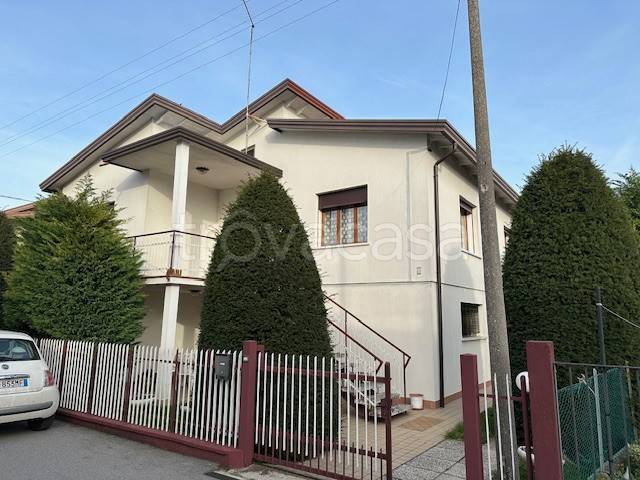 Villa in vendita a Mira via Veneto, 14