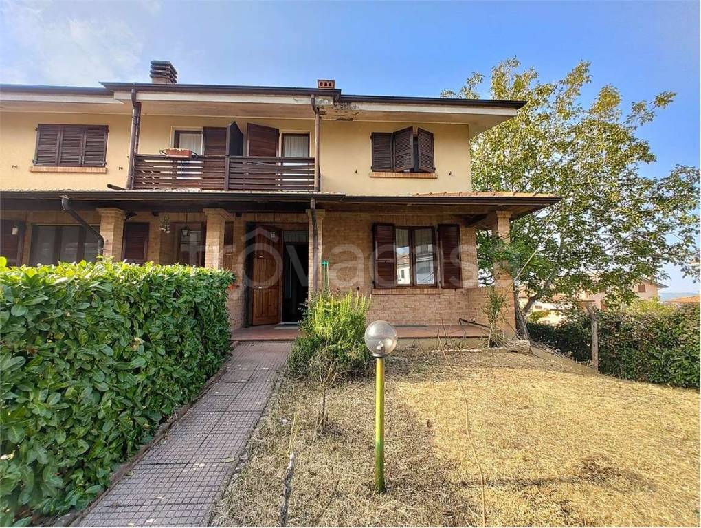 Villa a Schiera in vendita a Lugagnano Val d'Arda