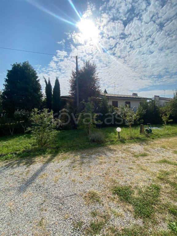 Villa Bifamiliare in vendita a Ronco Briantino via San Francesco d'Assisi, 31