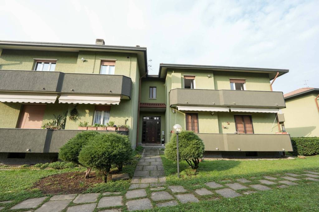 Appartamento in vendita a Biassono via Mazzini, 44
