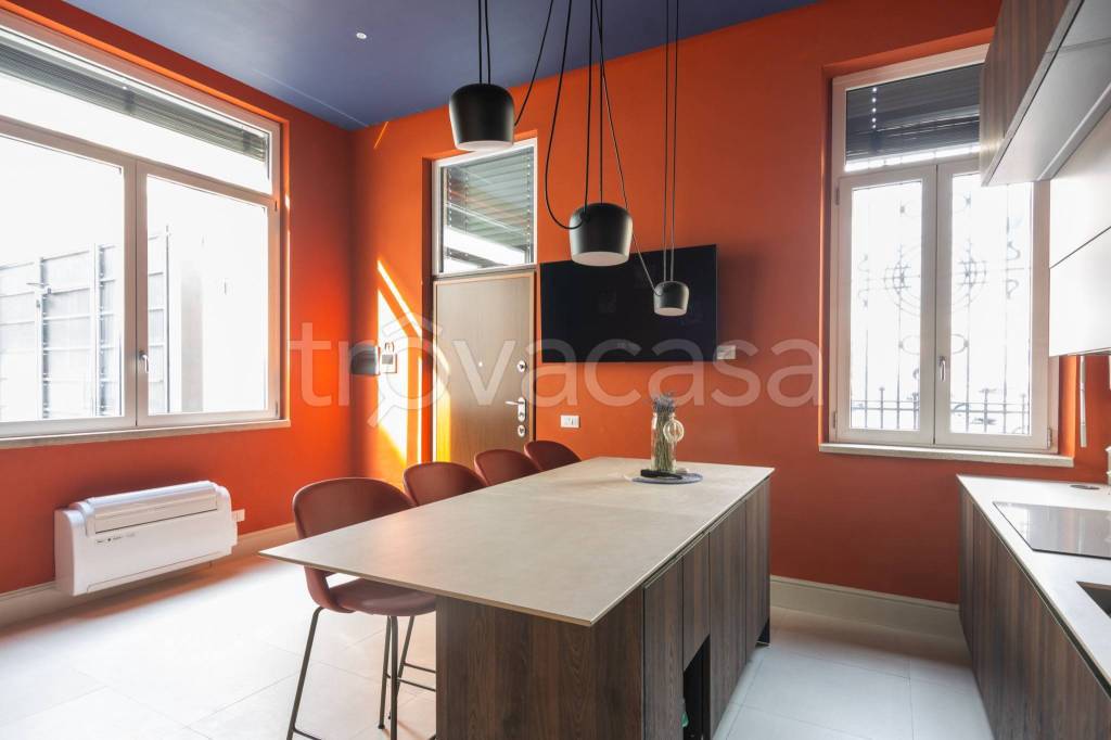 Appartamento in affitto a Milano via Galla Placidia