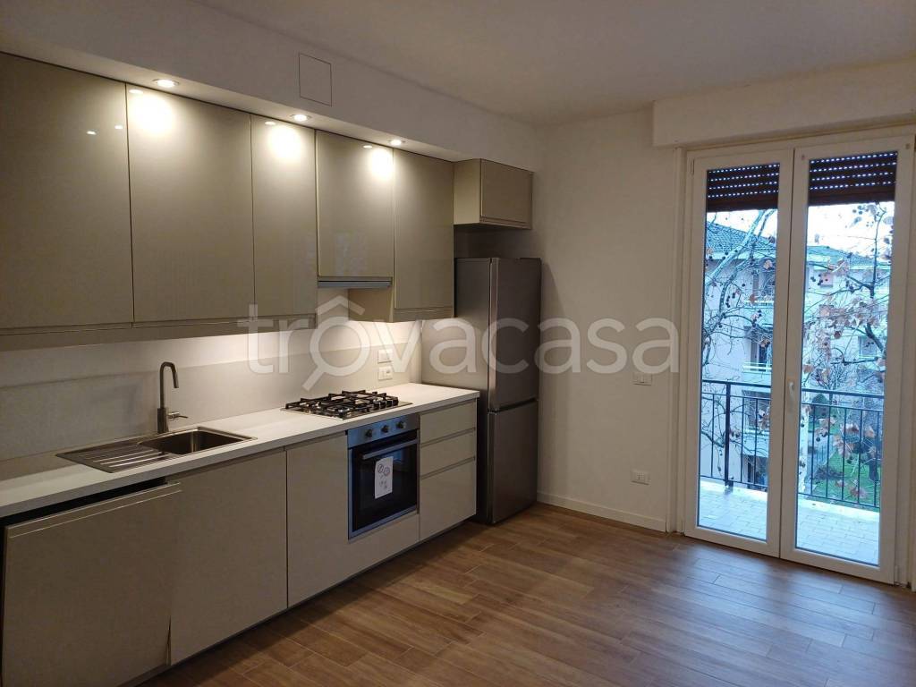 Appartamento in in affitto da privato a Parma via Milano, 7