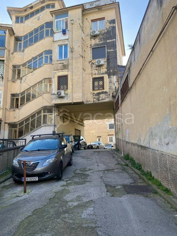 Appartamento in vendita a Napoli via Giacomo Leopardi, 194