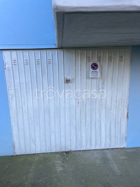 Garage in vendita a Ravenna viale Publio Virgilio Marone