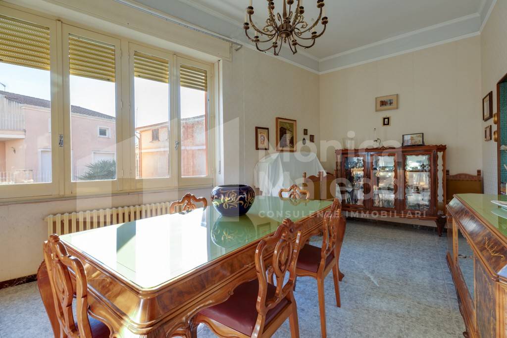 Appartamento in vendita a Oristano via Vittorio Veneto