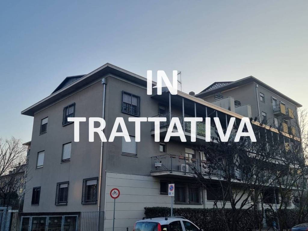 Appartamento in vendita a Cesano Boscone piazza Giovanni xxiii, 3