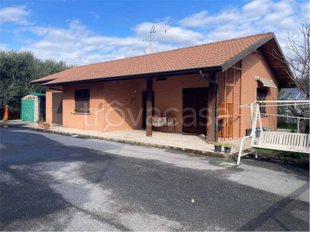 Casa Indipendente in vendita ad Albenga regione Antognano