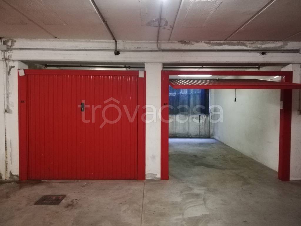 Garage in vendita a Schio