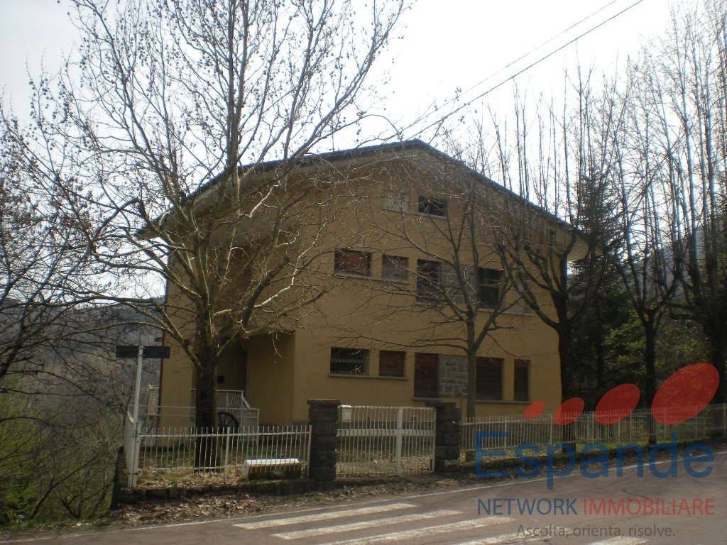 Appartamento in vendita a Lizzano in Belvedere