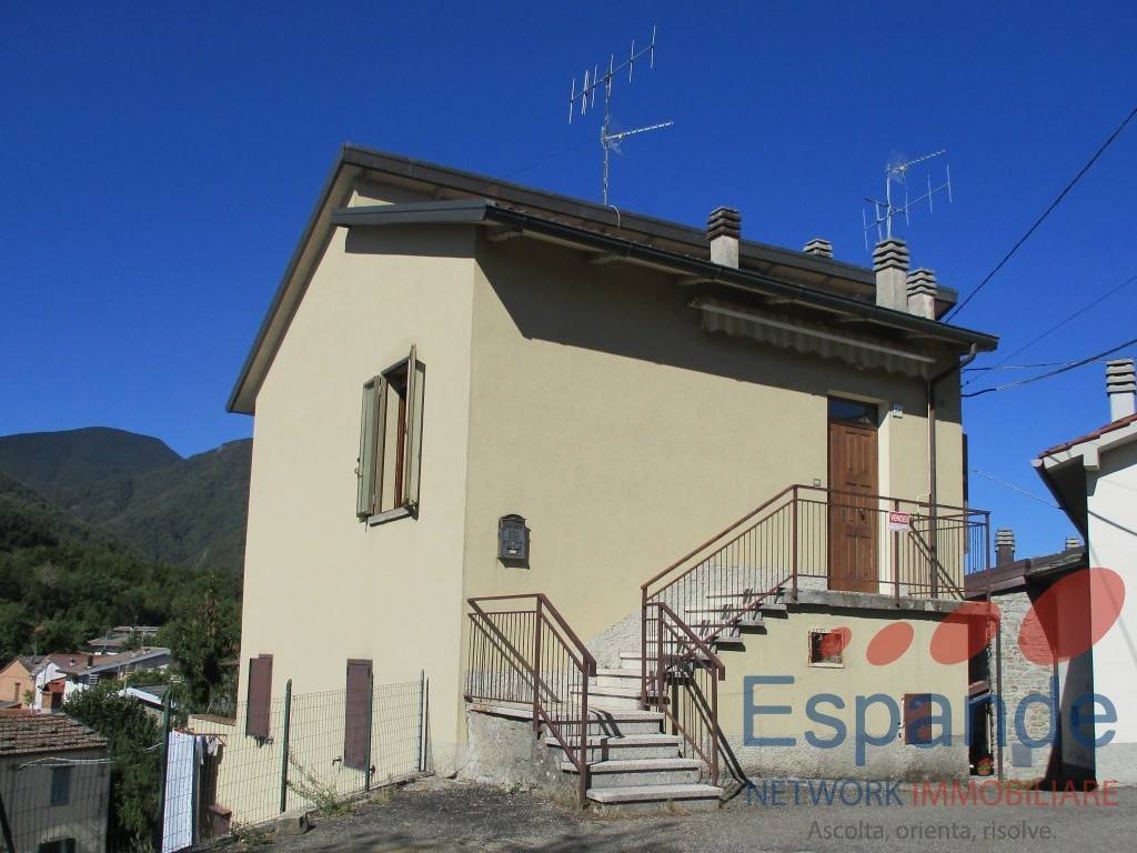 Villa Bifamiliare in vendita ad Alto Reno Terme