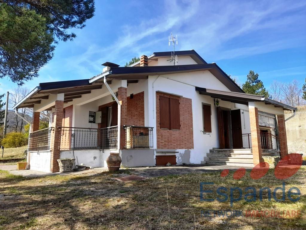 Casa Indipendente in vendita ad Alto Reno Terme