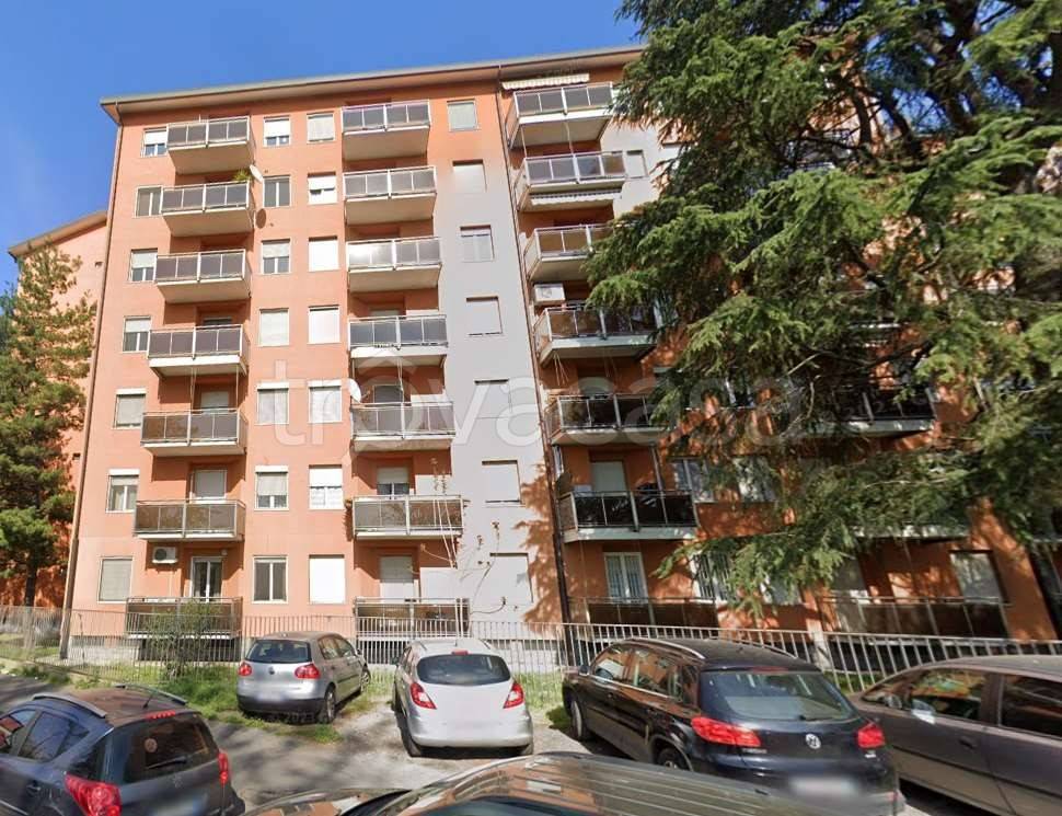 Appartamento all'asta a Milano via oreste salomone , 91