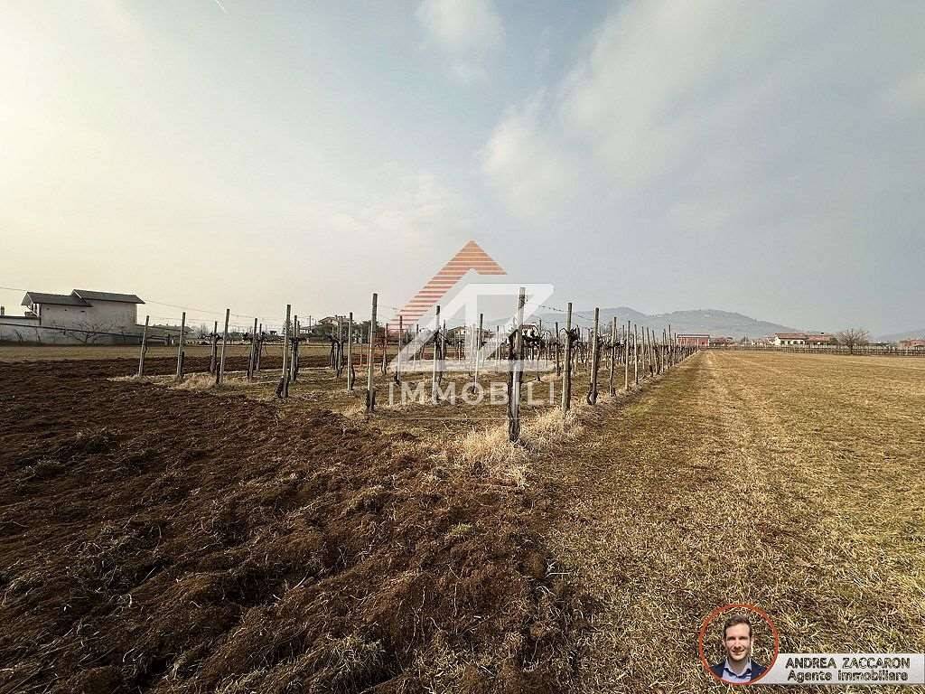 Terreno Agricolo in vendita a Pieve di Soligo via dei Pati
