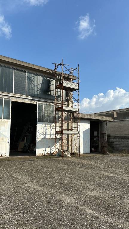 Capannone Industriale in vendita a Cremona via dei Cipressi, 1