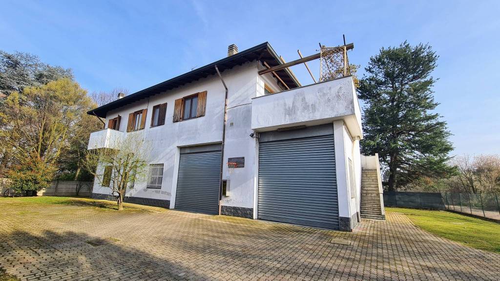 Casa Indipendente in vendita a Legnano via Novara, 223
