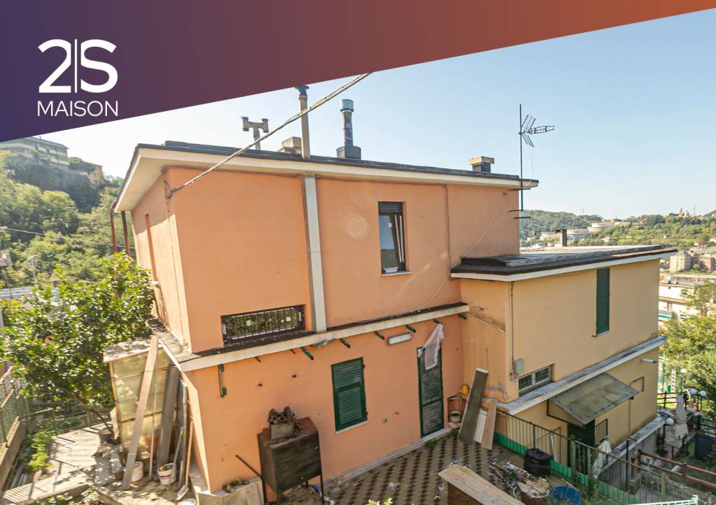 Villa in vendita a Genova via Tofane