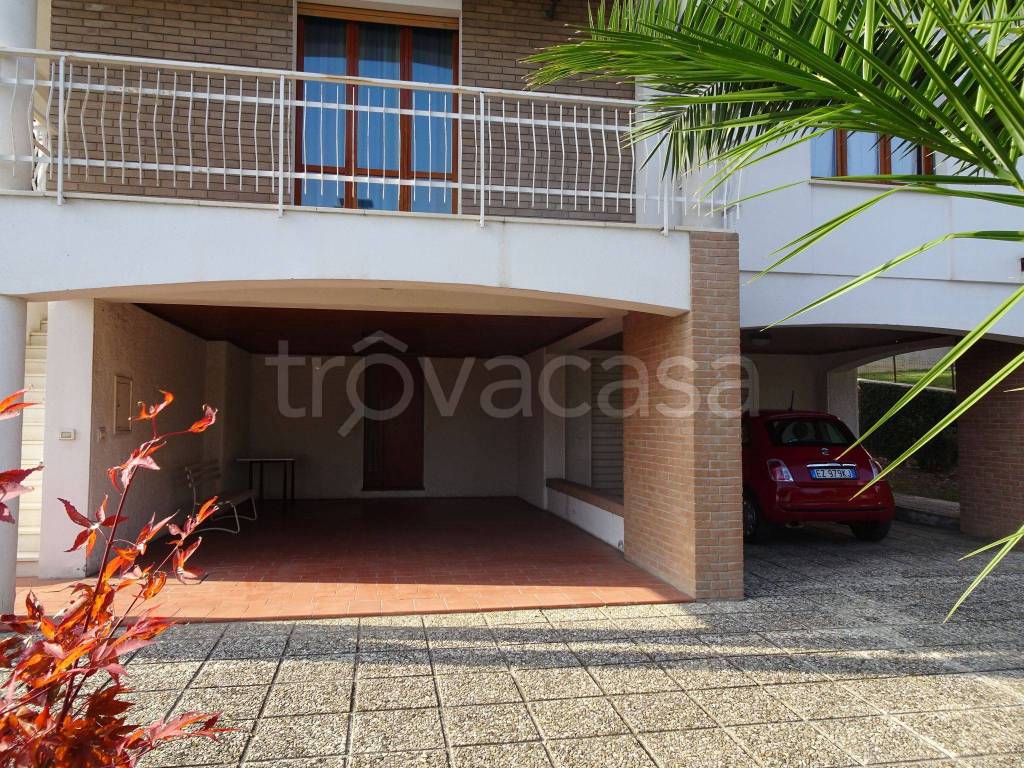 Villa in in vendita da privato a Colli al Metauro via Belvedere, 14